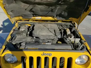 2015 Jeep Wrangler Rubicon z VIN 1C4BJWCG6FL568665, wystawiony jako Copart lot #85307974 z przebiegiem 107 407 mil mil oraz Szkoda całkowita • Salvage title. Historia ofert i sprzedaży dostępna na DreamBid. Obrazek 13.