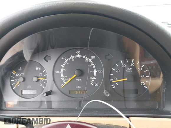 1999 Mercedes-Benz M 320/430/500 with VIN 4JGAB54E8XA055359, listed as a IAAI auction lot 41808170 with 161,573 mi miles and . Bid and sale history available at DreamBid. Image 7.