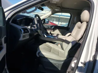 2024 Lincoln Navigator Reserve with VIN 5LMJJ2LGXREL14043, listed as a Copart auction lot 83707174 with 11,943 mi miles and Salvage Title. Bid and sale history available at carsss.com. Image 7.