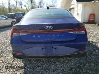 2022 Hyundai Elantra SEL z VIN KMHLN4AG9NU341703, wystawiony jako Copart lot #55013655 z przebiegiem 51 695 mil mil oraz Szkoda całkowita • Salvage title. Historia ofert i sprzedaży dostępna na DreamBid. Obrazek 6.