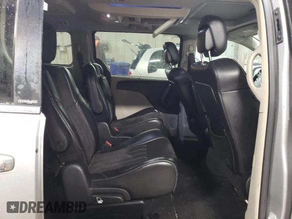 2014 Chrysler Town & Country Touring-L with VIN 2C4RC1CG8ER225017, listed as a Copart auction lot 88075505 with 158,392 mi miles and Salvage Title. Bid and sale history available at carsss.com. Image 10.