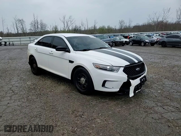 2015 Ford Police Interceptor с VIN 1FAHP2MT7FG168030, выставлен на аукционе Copart как лот 54515785 с пробегом 112 082 миль миль и Списание • Salvage title. История ставок и продаж доступна на DreamBid. Изображение 13.