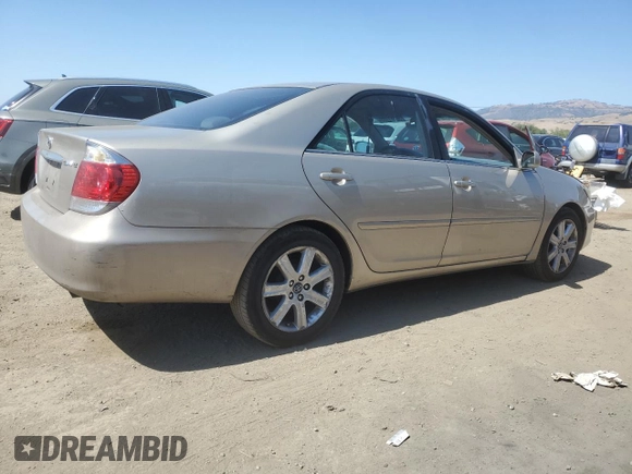2005 Toyota Camry STD z VIN 4T1BE32K05U396288, wystawiony jako Copart lot #58361185 z przebiegiem 227 110 mil mil oraz Szkoda całkowita • Salvage title. Historia ofert i sprzedaży dostępna na DreamBid. Obrazek 3.