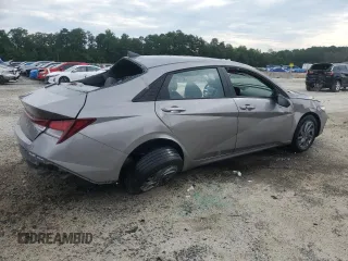 2024 Hyundai Elantra SEL with VIN KMHLM4DG9RU780274, listed as a Copart auction lot 62518085 with 33,363 mi miles and Non repairable. Bid and sale history available at DreamBid. Image 3.