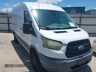 2015 Ford Transit Cargo с VIN 1FTYR2CG0FKA15544, выставлен на аукционе IAAI как лот 42522021 с пробегом 310 509 миль миль и . История ставок и продаж доступна на DreamBid. Изображение 1.