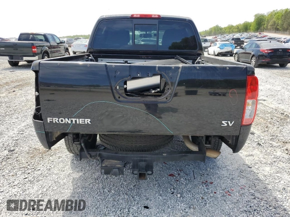 2016 Nissan Frontier SV z VIN 1N6AD0ER5GN731680, wystawiony jako Copart lot #52845235 z przebiegiem 105 975 mil mil oraz Szkoda całkowita • Salvage title. Historia ofert i sprzedaży dostępna na DreamBid. Obrazek 6.