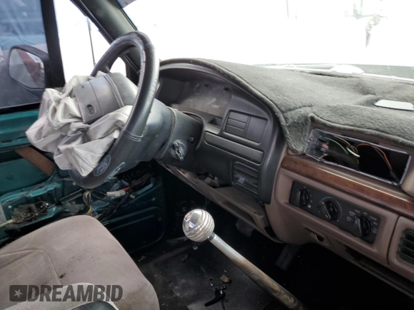 1996 Ford F-150 с VIN 1FTEF15Y6TLA43981, выставлен на аукционе Copart как лот 48580075 с пробегом Не указан миль и Списание • Salvage title. История ставок и продаж доступна на DreamBid. Изображение 9.