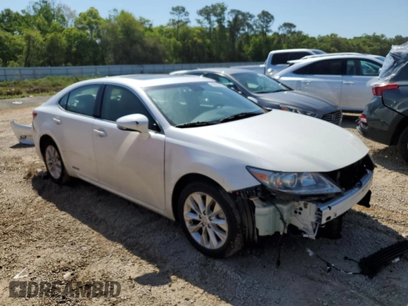 2013 Lexus ES 300h with VIN JTHBW1GG3D2037164, listed as a Copart auction lot 52035215 with 100,608 mi miles and Salvage Title. Bid and sale history available at DreamBid. Image 4.