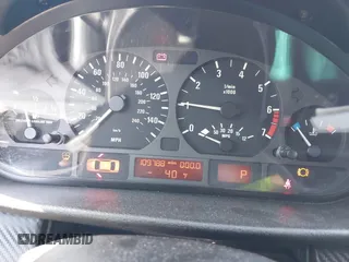 2002 BMW 3 Series 325i с VIN WBAEV33492KL69077, выставлен на аукционе IAAI как лот 42472256 с пробегом 109 788 миль миль и . История ставок и продаж доступна на DreamBid. Изображение 7.
