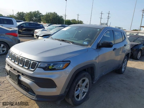 2024 Jeep Compass Sport with VIN 3C4NJDAN1RT577897, listed as a IAAI auction lot 40581200 with 14,500 mi miles. Bid and sale history available at carsss.com. Image 2.