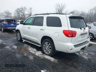 2016 Toyota Sequoia Limited with VIN 5TDJY5G18GS140071, listed as a IAAI auction lot 41570590 with 76,774 mi miles. Bid and sale history available at carsss.com. Image 3.