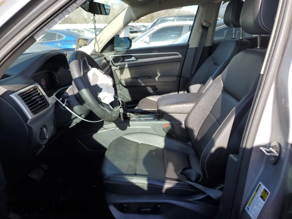 2023 Volkswagen Atlas SE с VIN 1V2JR2CAXPC534706, выставлен на аукционе Copart как лот 86709984 с пробегом 52 085 миль миль и Списание • Salvage title. История ставок и продаж доступна на DreamBid. Изображение 7.