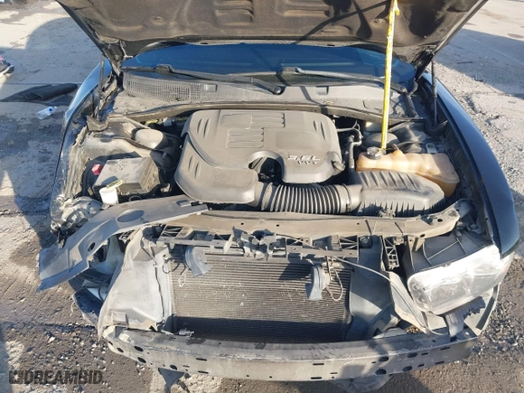 2014 Dodge Charger SE with VIN 2C3CDXBGXEH353860, listed as a IAAI auction lot 41819065 with 158,774 mi miles. Bid and sale history available at carsss.com. Image 10.