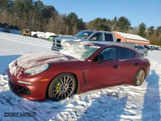 2014 Porsche Panamera S E-Hybrid with VIN WP0AD2A7XEL044237, listed as a Copart auction lot 85471394 with 102,756 mi miles and Clean Title. Bid and sale history available at carsss.com. Image 1.