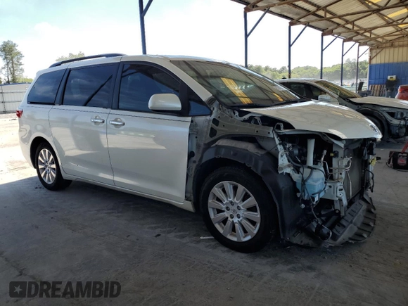 2015 Toyota Sienna Limited z VIN 5TDDK3DC7FS119915, wystawiony jako Copart lot #61974325 z przebiegiem 134 806 mil mil oraz Szkoda całkowita • Salvage title. Historia ofert i sprzedaży dostępna na DreamBid. Obrazek 4.