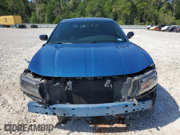 2020 Dodge Charger SXT z VIN 2C3CDXBG1LH208767, wystawiony jako Copart lot #51981175 z przebiegiem 71 565 mil mil oraz Szkoda całkowita • Salvage title. Historia ofert i sprzedaży dostępna na DreamBid. Obrazek 5.