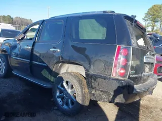 2011 GMC Yukon Denali with VIN 1GKS2EEF9BR109718, listed as a IAAI auction lot 41666350 with 1 mi miles. Bid and sale history available at carsss.com. Image 3.