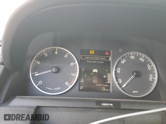 2016 Land Rover LR4 with VIN SALAC2V67GA812994, listed as a Copart auction lot 48803705 with 3,032 mi miles and Salvage Title. Bid and sale history available at DreamBid. Image 9.