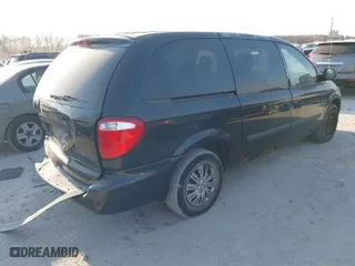 2006 Dodge Grand Caravan SE with VIN 1D4GP24R76B525572, listed as a IAAI auction lot 41769284 with 245,218 mi miles. Bid and sale history available at carsss.com. Image 4.