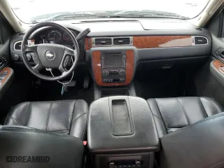 2008 Chevrolet Silverado 1500 LTZ with VIN 2GCFK13Y981157943, listed as a Copart auction lot 70302074 with 150,688 mi miles and Salvage Title. Bid and sale history available at carsss.com. Image 8.