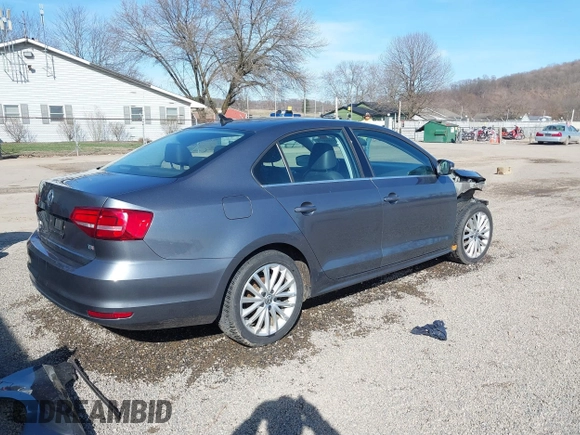2015 Volkswagen Jetta Sedan 1.8T SE w/Connectivity with VIN 3VWD07AJ2FM312146, listed as a IAAI auction lot 41843238 with 107,741 mi miles. Bid and sale history available at carsss.com. Image 4.
