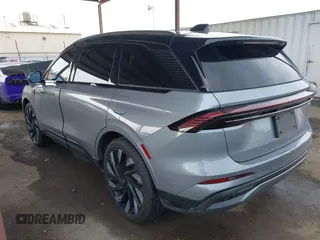 2024 Lincoln Nautilus Reserve with VIN 5LMPJ8K40RJ793813, listed as a IAAI auction lot 41745857 with 8,435 mi miles and . Bid and sale history available at DreamBid. Image 3.