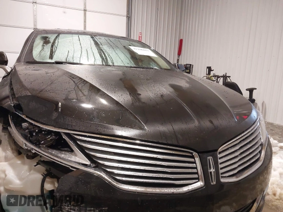 2014 Lincoln MKZ with VIN 3LN6L2G93ER800523, listed as a IAAI auction lot 41296957 with 140,136 mi miles. Bid and sale history available at carsss.com. Image 12.