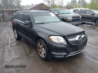 2015 Mercedes-Benz GLK 350 z VIN WDCGG8JB0FG350571, wystawiony jako IAAI lot #42154752 z przebiegiem 177 959 mil mil oraz . Historia ofert i sprzedaży dostępna na DreamBid. Obrazek 1.