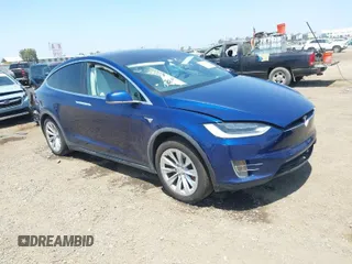 2017 Tesla Model X 90D with VIN 5YJXCBE24HF044656, listed as a IAAI auction lot 40054420 with 137,621 mi miles and . Bid and sale history available at DreamBid. Image 1.