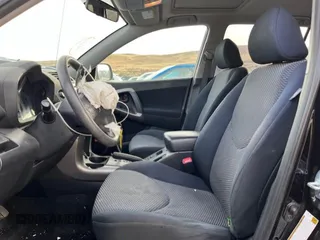 2006 Toyota RAV4 Sport with VIN JTMBK32V466002949, listed as a Copart auction lot 85371314 with 173,110 mi miles and Salvage Title. Bid and sale history available at carsss.com. Image 7.