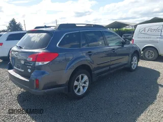 2014 Subaru Outback Premium with VIN 4S4BRBCC5E3247600, listed as a IAAI auction lot 42213039 with 225,027 mi miles and . Bid and sale history available at DreamBid. Image 4.