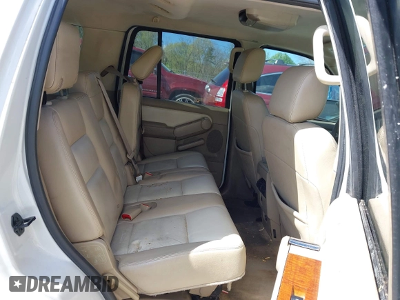 2008 Ford Explorer Eddie Bauer с VIN 1FMEU64E58UB14854, выставлен на аукционе IAAI как лот 41974431 с пробегом 251 864 миль миль и . История ставок и продаж доступна на DreamBid. Изображение 8.