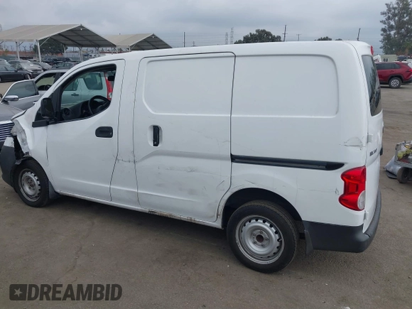 2016 Nissan NV200 S with VIN 3N6CM0KN3GK701545, listed as a IAAI auction lot 40633003 with 153,181 mi miles and . Bid and sale history available at DreamBid. Image 14.
