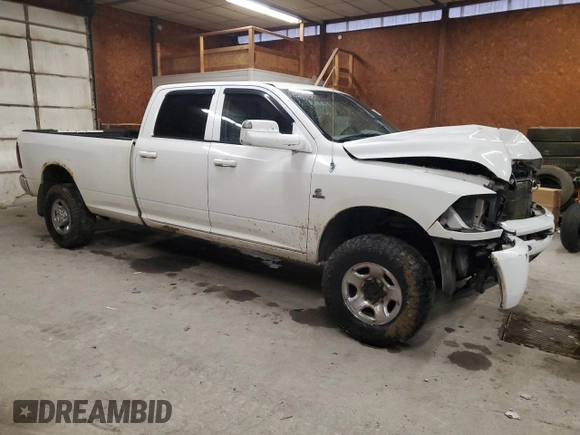 2012 Ram 2500 ST with VIN 3C6UD5HL1CG240117, listed as a Copart auction lot 84242434 with 237,690 mi miles and Salvage Title. Bid and sale history available at carsss.com. Image 4.