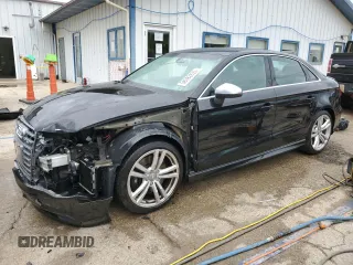 2015 Audi S3 Prestige z VIN WAUFFGFF4F1069562, wystawiony jako Copart lot #58092835 z przebiegiem 88 577 mil mil oraz Szkoda całkowita • Salvage title. Historia ofert i sprzedaży dostępna na DreamBid. Obrazek 1.