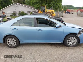 2012 Toyota Camry L z VIN 4T1BF1FK7CU561214, wystawiony jako IAAI lot #42286118 z przebiegiem 182 553 mil mil oraz . Historia ofert i sprzedaży dostępna na DreamBid. Obrazek 13.