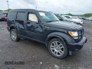 2010 Dodge Nitro SXT z VIN 1D4PU5GK0AW126755, wystawiony jako IAAI lot #42310374 z przebiegiem 94 105 mil mil oraz . Historia ofert i sprzedaży dostępna na DreamBid. Obrazek 1.