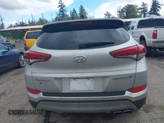 2017 Hyundai Tucson Sport z VIN KM8J33A29HU351910, wystawiony jako IAAI lot #42281390 z przebiegiem 110 522 mil mil oraz . Historia ofert i sprzedaży dostępna na DreamBid. Obrazek 16.
