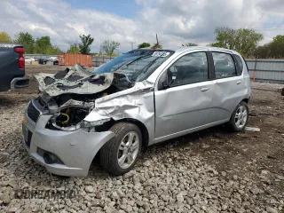 2011 Chevrolet Aveo 1LT z VIN KL1TD6DE3BB199294, wystawiony jako Copart lot #55754725 z przebiegiem 52 606 mil mil oraz Szkoda całkowita • Salvage title. Historia ofert i sprzedaży dostępna na DreamBid. Obrazek 1.