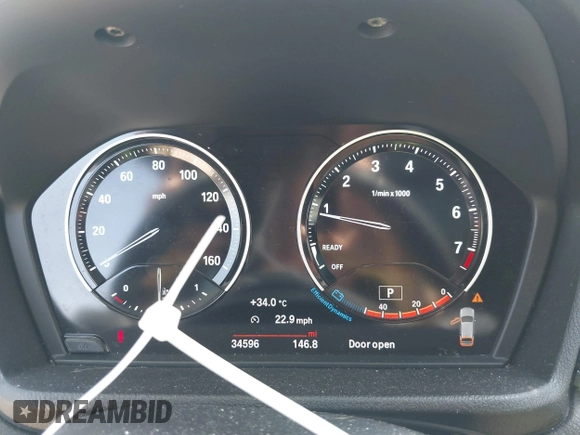 2018 BMW X2 xDrive28i with VIN WBXYJ5C33JEF80454, listed as a IAAI auction lot 41876188 with 34,596 mi miles. Bid and sale history available at carsss.com. Image 7.