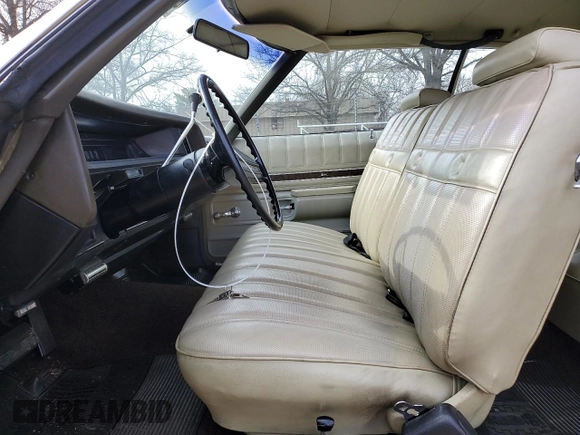 1972 Chevrolet Impala z VIN 1M47H2T190563, wystawiony jako Copart lot #46505275 z przebiegiem 95 137 mil mil oraz Czysty tytuł • Clean title. Historia ofert i sprzedaży dostępna na DreamBid. Obrazek 7.