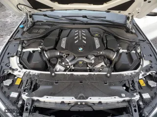 2019 BMW 8 Series M850i xDrive with VIN WBAFY4C54KBX39281, listed as a Copart auction lot 43638835 with 31,657 mi miles and Salvage Title. Bid and sale history available at carsss.com. Image 11.