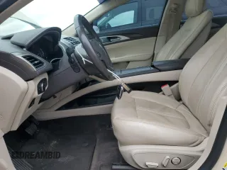 2018 Lincoln MKZ Hybrid Reserve с VIN 3LN6L5MU8JR602461, выставлен на аукционе Copart как лот 58374805 с пробегом 94 274 миль миль и Списание • Salvage title. История ставок и продаж доступна на DreamBid. Изображение 7.