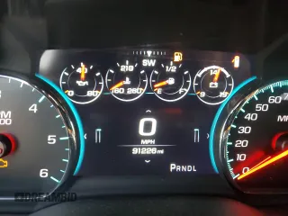 2018 GMC Yukon Denali with VIN 1GKS1CKJXJR269329, listed as a Copart auction lot 83078724 with 91,226 mi miles and Salvage Title. Bid and sale history available at carsss.com. Image 9.