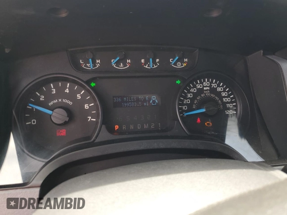 2013 Ford F-150 XL with VIN 1FTFX1EF4DFC34900, listed as a Copart auction lot 63637425 with 199,583 mi miles and Salvage title. Bid and sale history available at DreamBid. Image 9.