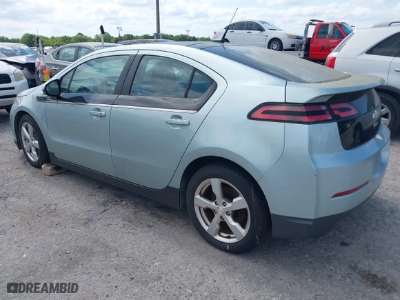 2012 Chevrolet Volt with VIN 1G1RA6E42CU101484, listed as a IAAI auction lot 42108369 with 1 mi miles. Bid and sale history available at carsss.com. Image 3.