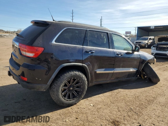 2011 Jeep Grand Cherokee 70th Anniversary with VIN 1J4RR4GT4BC511713, listed as a Copart auction lot 85508804 with 121,972 mi miles and Salvage Title. Bid and sale history available at carsss.com. Image 3.