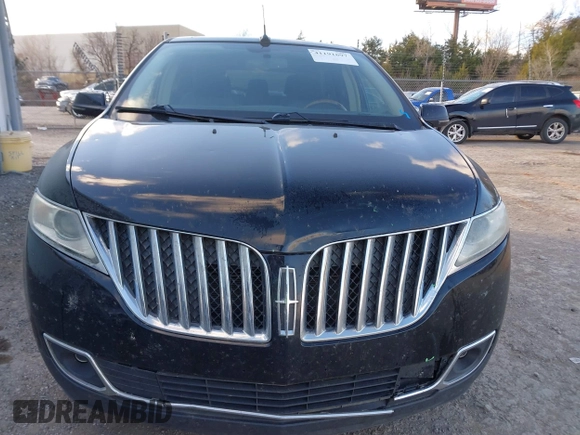 2012 Lincoln MKX with VIN 2LMDJ6JK0CBL02487, listed as a IAAI auction lot 41191697 with 164,653 mi miles. Bid and sale history available at carsss.com. Image 12.