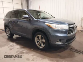 2015 Toyota Highlander Limited with VIN 5TDDKRFH4FS124744, listed as a IAAI auction lot 41908400 with 56,012 mi miles and . Bid and sale history available at DreamBid. Image 1.