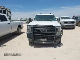 2019 Ford F-250 XL with VIN 1FT7X2B62KED96266, listed as a IAAI auction lot 42240266 with 130,536 mi miles and . Bid and sale history available at DreamBid. Image 12.